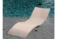 Ledge Lounger In-Pool Chaise | Cloud | LLC-CL