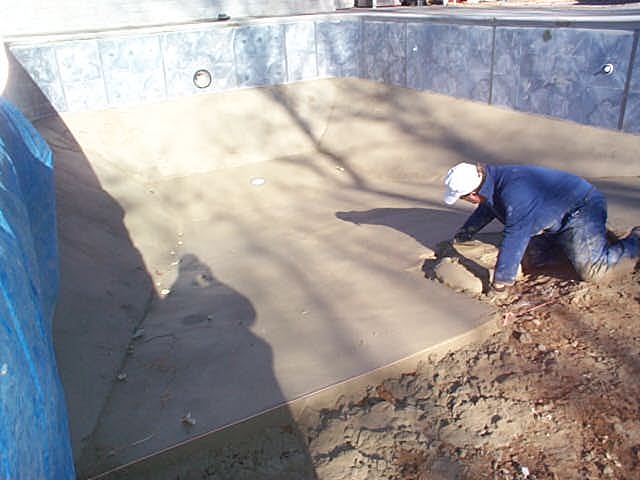 OnGround Pools Construction Picture