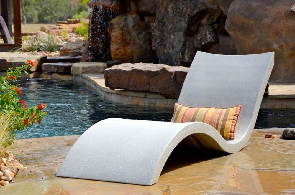 Ledge Lounger Chaise